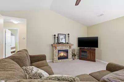 115 Sturgeon Bay Drive, Taylors, SC 29687 - Photo 6