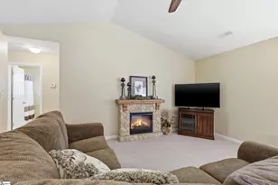 115 Sturgeon Bay Dr, Taylors, SC 29687 - Photo 6
