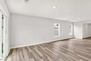 127 Lazzon Rd, Moore, SC 29369 - Photo 8