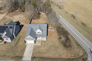 1000 Sheila Ave, Greer, SC 29651 - Photo 8