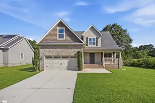 1000 Sheila Ave, Greer, SC 29651 - Photo 2