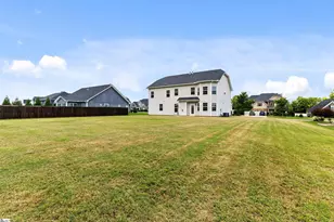 5 Lakeway Pl, Simpsonville, SC 29681 - Photo 2