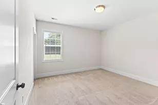 5 Lakeway Pl, Simpsonville, SC 29681 - Photo 32