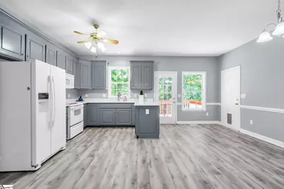 402 Hamilton Forest Drive, Easley, SC 29640 - Photo 6