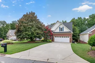 105 Meadow Green Dr, Piedmont, SC 29673 - Photo 2