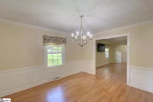 202 Ridgecrest Ct, Simpsonville, SC 29680 - Photo 14