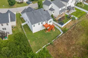 240 Rivers Edge Cir, Simpsonville, SC 29680 - Photo 32