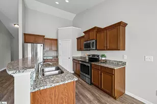 240 Rivers Edge Cir, Simpsonville, SC 29680 - Photo 10