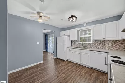109 Twin Falls Drive, Simpsonville, SC 29680 - Photo 14
