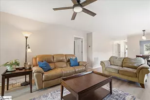 314 Calhoun Estates Dr, Spartanburg, SC 29307 - Photo 10