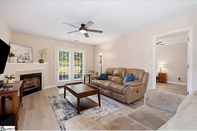 314 Calhoun Estates Drive, Spartanburg, SC 29307 - Photo 8