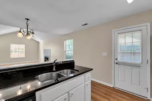 103 Mosspoint Dr, Greenville, SC 29617 - Photo 12