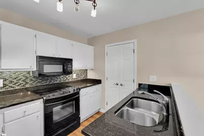 103 Mosspoint Drive, Greenville, SC 29617 - Photo 10