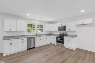 104 Arrowood Ln, Laurens, SC 29360 - Photo 8