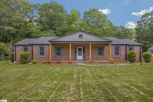 104 Arrowood Ln, Laurens, SC 29360 - Photo 1