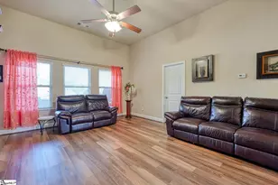 360 Huntwood Dr, Roebuck, SC 29349 - Photo 6