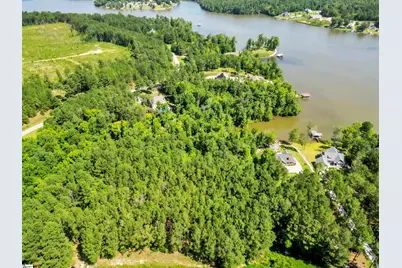 820 Eagles Harbor Drive, Hodges, SC 29653 - Photo 12