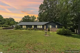 15 Weehawken Cir, Taylors, SC 29687 - Photo 2