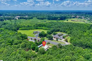 938 Springdale Dr, Clinton, SC 29325 - Photo 8