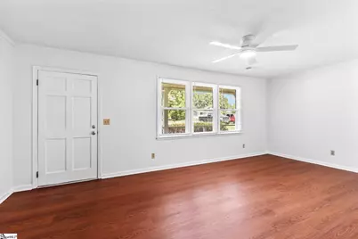 123 Pope Street, Greenwood, SC 29649 - Photo 6