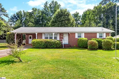 123 Pope Street, Greenwood, SC 29649 - Photo 1