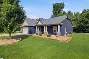 111 Auburn Ln, Greenwood, SC 29649 - Photo 2