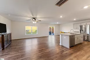 201 Elderberry Ln, Easley, SC 29640 - Photo 4