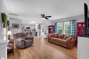 104 Forest Dr, Liberty, SC 29657 - Photo 8