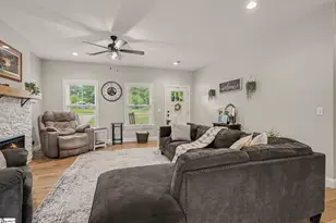3807 Camp Rd, Greer, SC 29651 - Photo 4