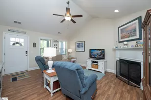 315 Barnhill Ct, Greenville, SC 29617 - Photo 2