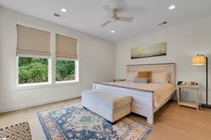 302 Hilly St, Greenville, SC 29607 - Photo 16