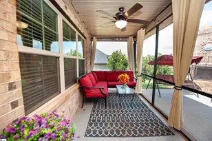 328 E Story Bush Ln, Inman, SC 29349 - Photo 2