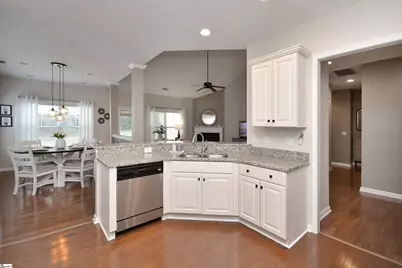 19 Platte Lane, Simpsonville, SC 29680 - Photo 6