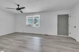 128 Midway Dr, Anderson, SC 29625 - Photo 10