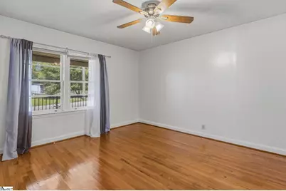 8 Bainbridge Drive, Greenville, SC 29611 - Photo 22