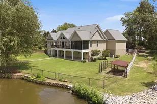 123 Bridge Point Rd, Greenwood, SC 29649 - Photo 4