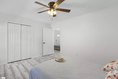124 E King Road, Greer, SC 29651 - Photo 26