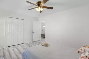 124 E King Rd, Greer, SC 29651 - Photo 26