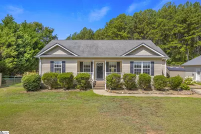 124 E King Road, Greer, SC 29651 - Photo 2