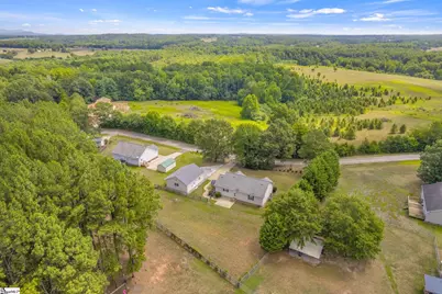 124 E King Road, Greer, SC 29651 - Photo 34