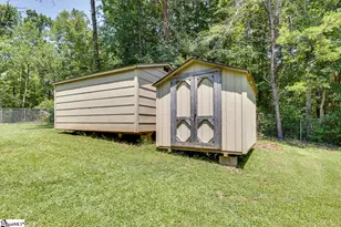 520 Chestnut Ridge Rd, Marietta, SC 29661 - Photo 46