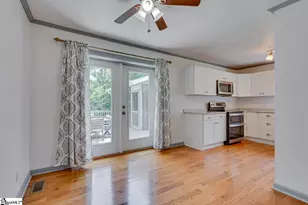 520 Chestnut Ridge Rd, Marietta, SC 29661 - Photo 16