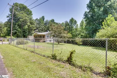 520 Chestnut Ridge Road, Marietta, SC 29661 - Photo 2