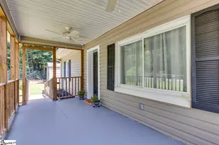 520 Chestnut Ridge Rd, Marietta, SC 29661 - Photo 8