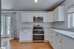 520 Chestnut Ridge Rd, Marietta, SC 29661 - Photo 20