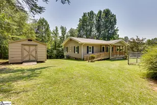 520 Chestnut Ridge Rd, Marietta, SC 29661 - Photo 4