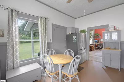 38 S 6th Street, Greenville, SC 29611 - Photo 14