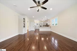 915 Dunbar St, Greenville, SC 29601 - Photo 6