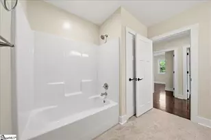 915 Dunbar St, Greenville, SC 29601 - Photo 26