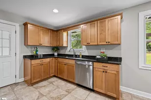 219 Barry Dr, Greer, SC 29650 - Photo 14